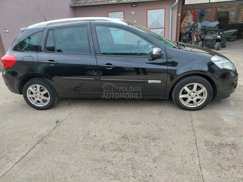 Renault Clio NIGT I DAY NAWI