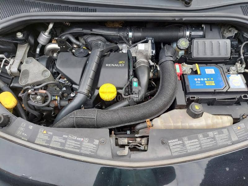 Renault Clio NIGT I DAY NAWI