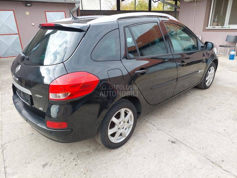 Renault Clio NIGT I DAY NAWI