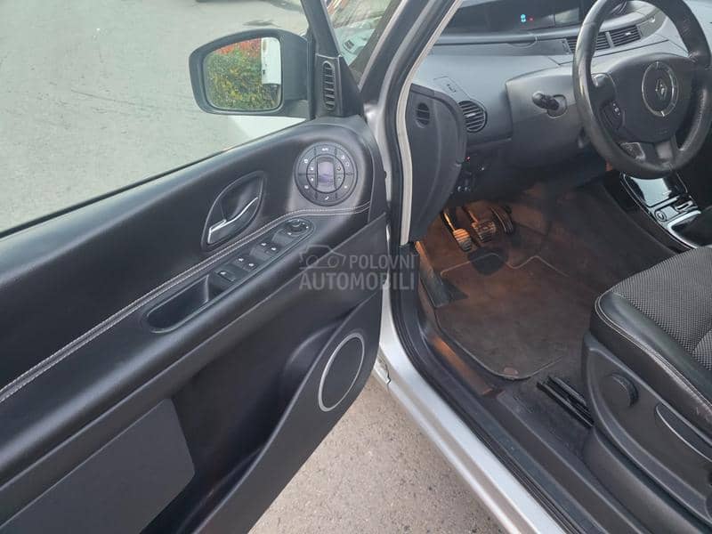 Renault Espace 2.0 DCI 7 Sedista
