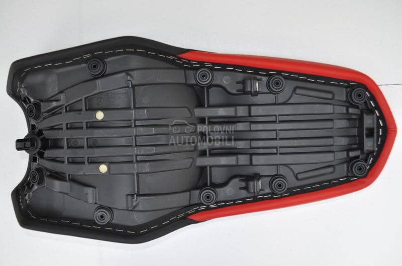 BMW F 750, 850 GS moto sediste