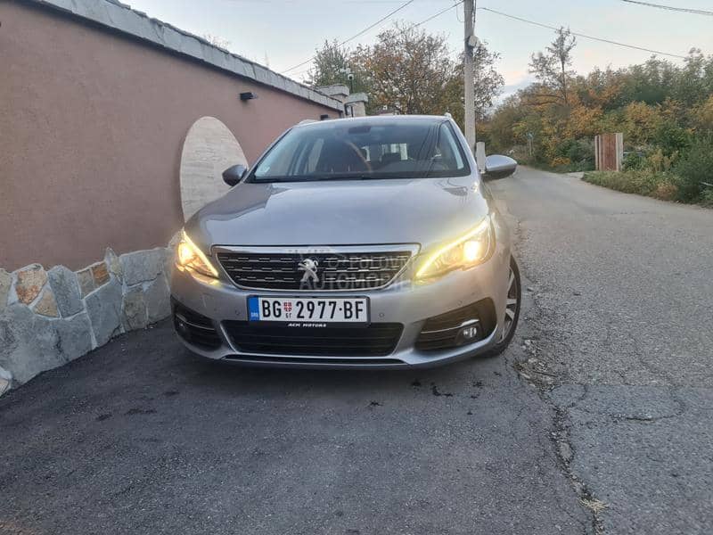 Peugeot 308 1.5  HDI V.Ser.