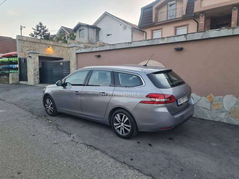 Peugeot 308 1.5  HDI V.Ser.