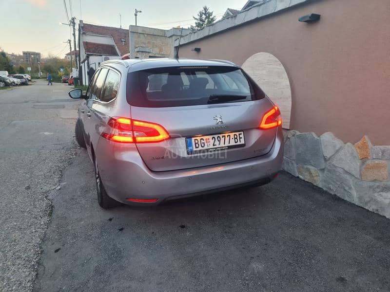 Peugeot 308 1.5  HDI V.Ser.