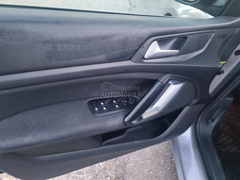 Peugeot 308 1.5  HDI V.Ser.