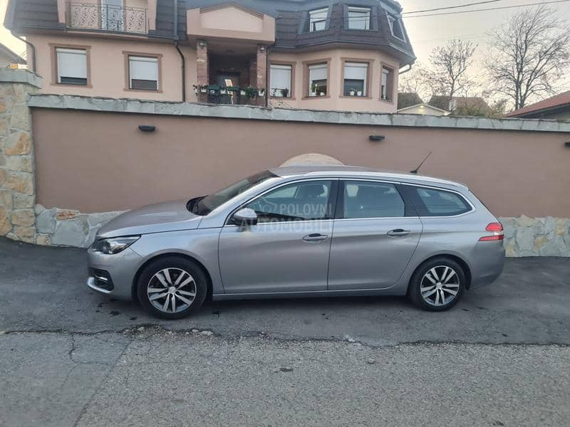 Peugeot 308 1.5  HDI V.Ser.