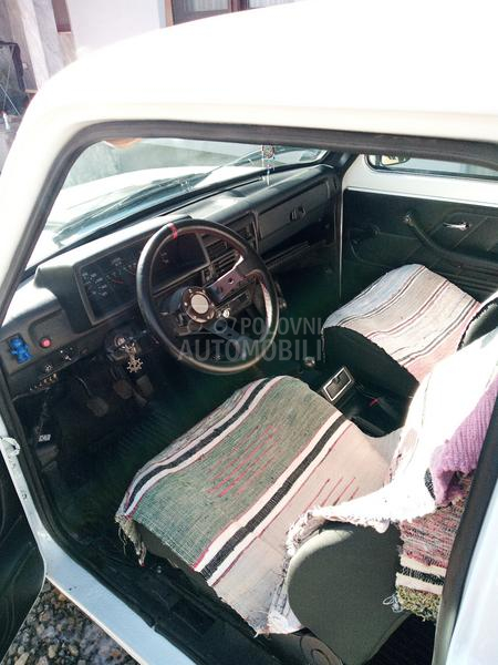 Lada Niva 1.7