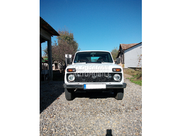 Lada Niva 1.7