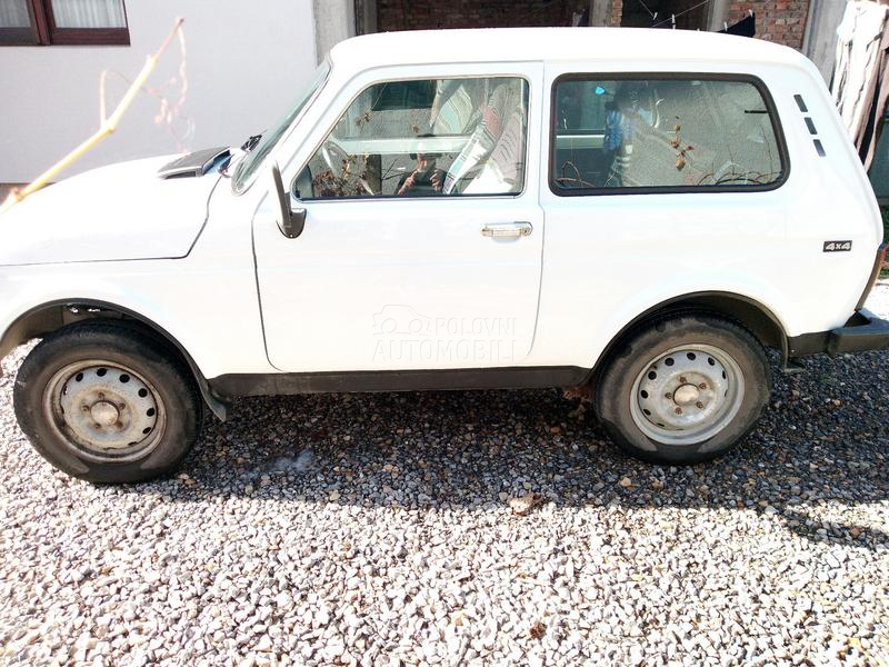 Lada Niva 1.7