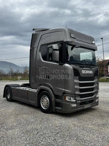 Scania S450