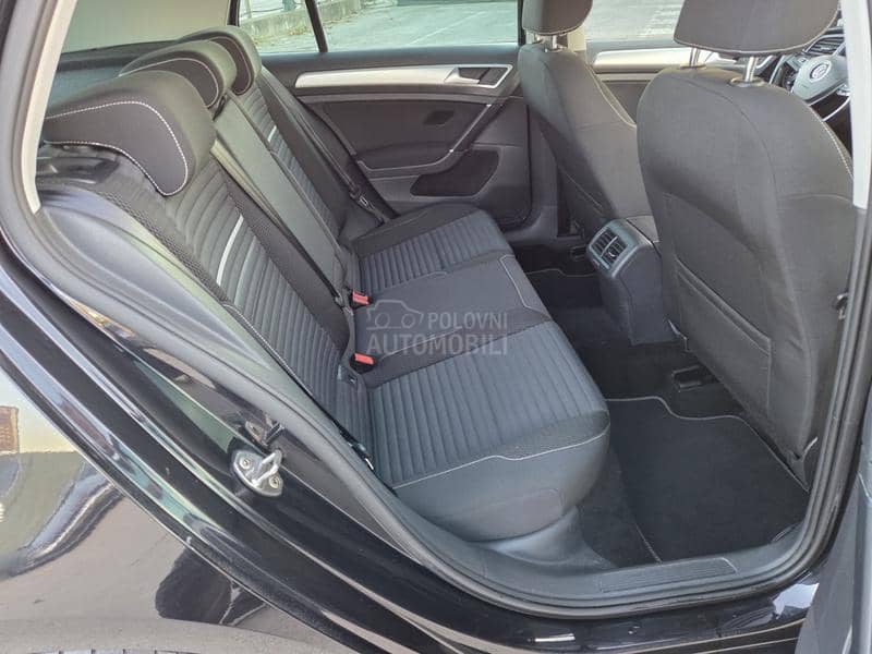 Volkswagen Golf 7 TOTALNI   F ULL