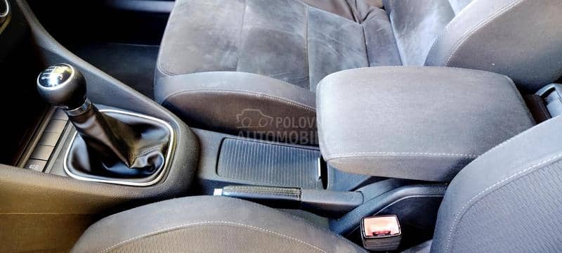 Volkswagen Golf 6 2.0 TDI /HIGHLINE/