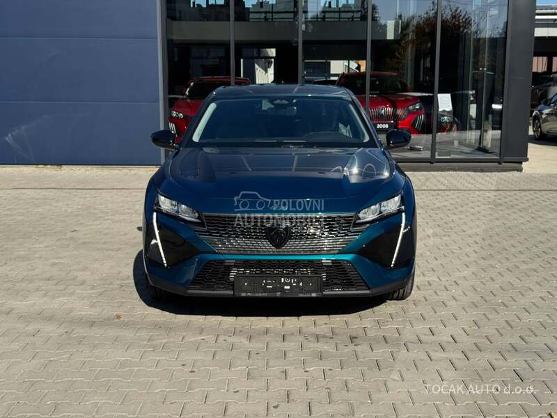 Peugeot 408 Allure 1.6E 215 AT