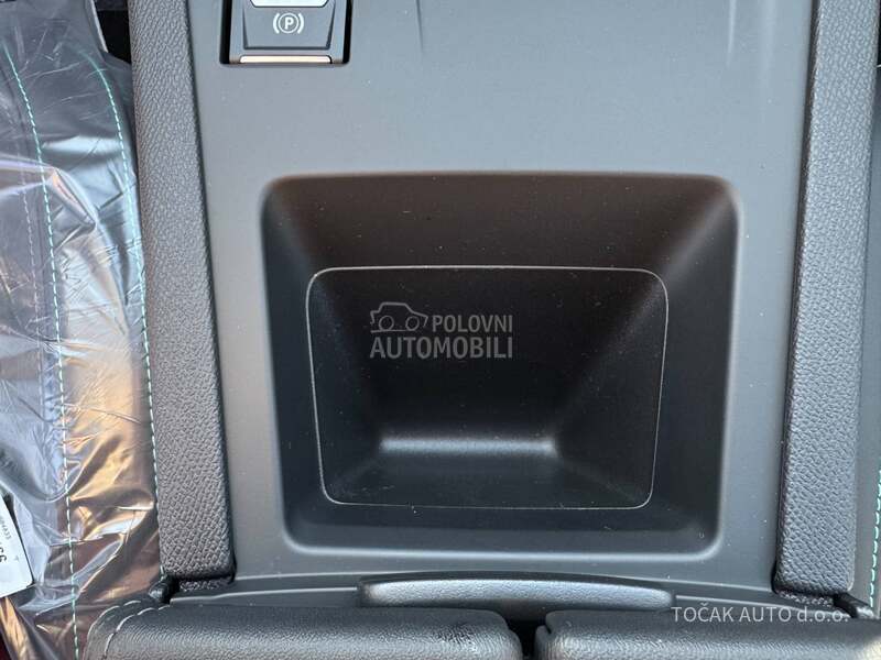 Peugeot 408 Allure 1.6E 215 AT