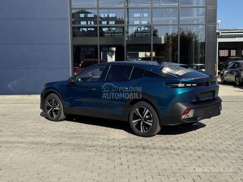 Peugeot 408 Allure 1.6E 215 AT