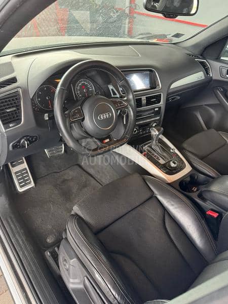 Audi Q5 2.0 TDI S-line