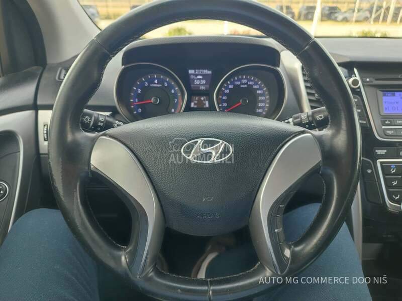 Hyundai i30 1.4 MPI