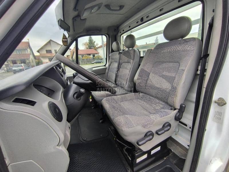 Renault Master 2.5