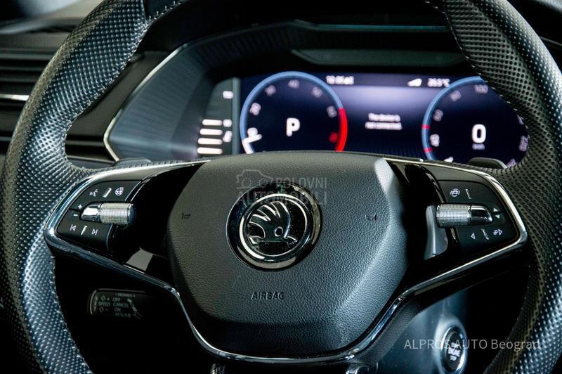 Škoda Superb 2.0 TSI SPORTLINE