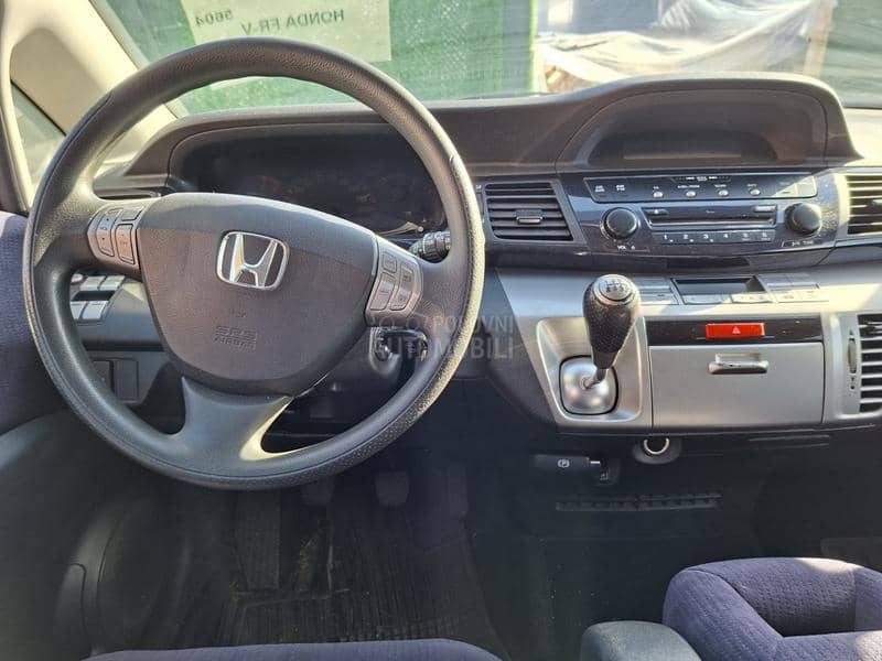 Honda FR-V honda 6 sediste