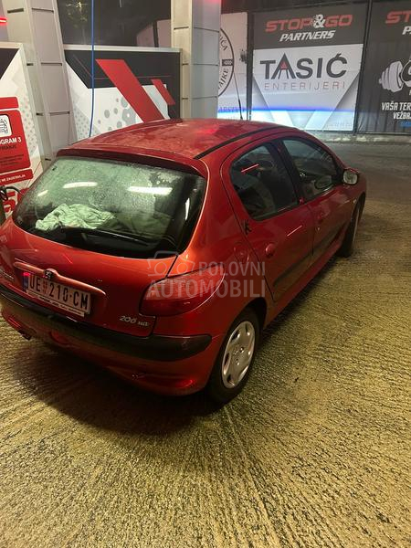 Peugeot 206 