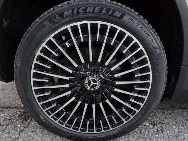 Mercedes Benz EQA 350 AMG PANO 4X4
