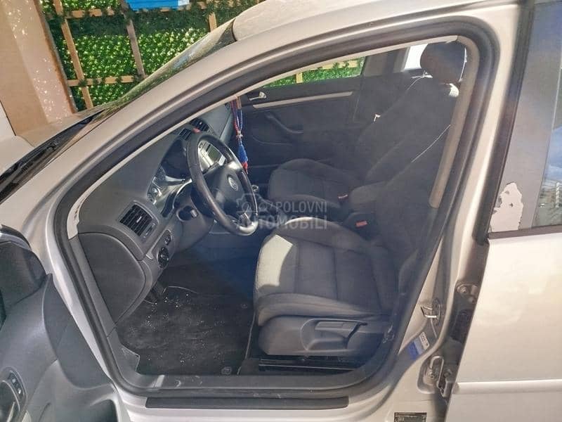 Volkswagen Golf 5 2.0 tdi