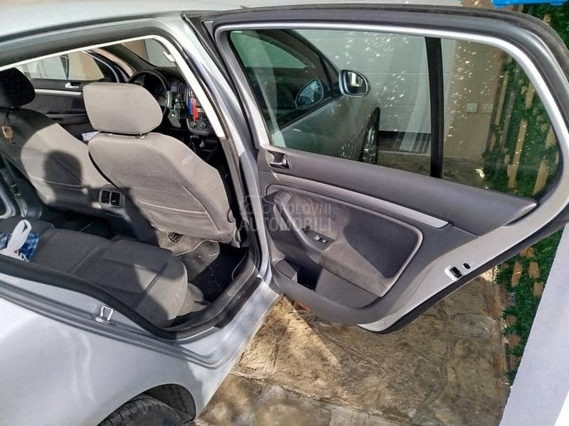 Volkswagen Golf 5 2.0 tdi