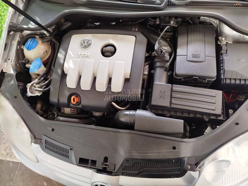 Volkswagen Golf 5 2.0 tdi