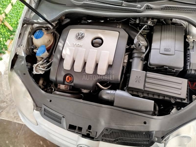 Volkswagen Golf 5 2.0 tdi