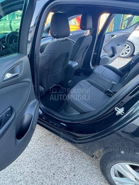 Opel Astra K 1.6 BICDTI DYNAMIC