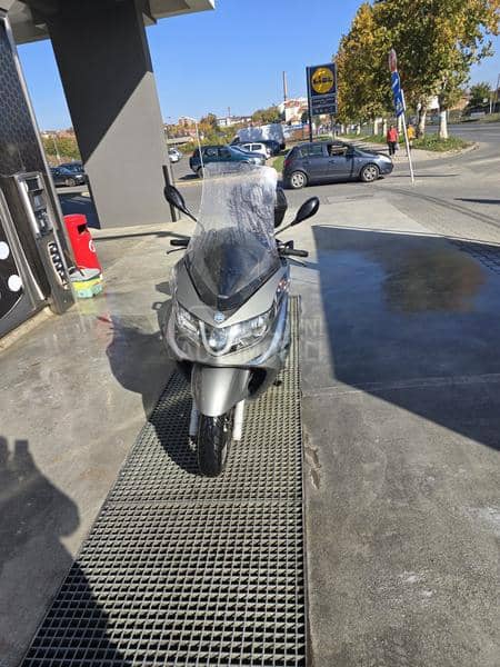 Piaggio X10 350