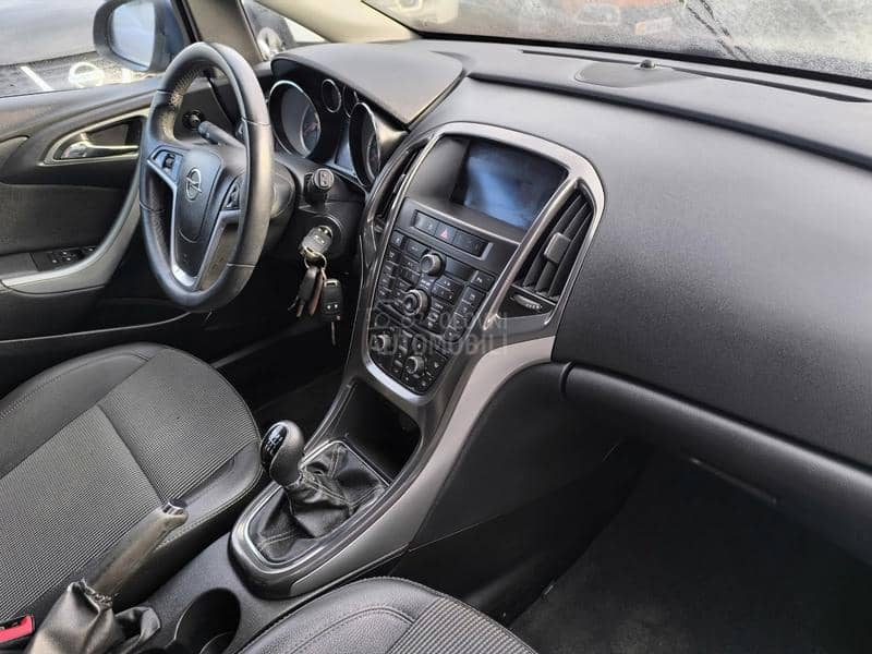 Opel Astra J 1.7 CDTI