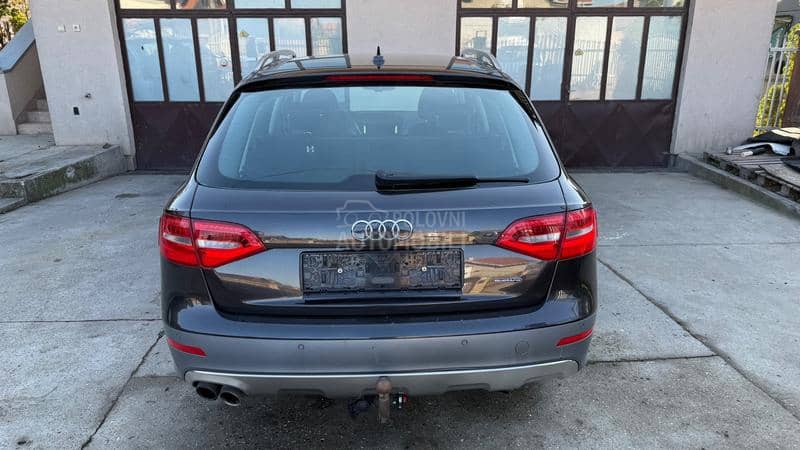 Audi A4 Allroad S tronic quattro