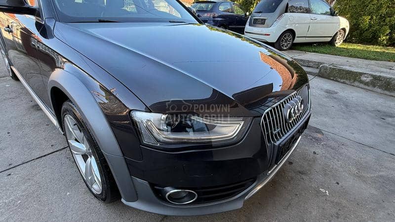 Audi A4 Allroad S tronic quattro