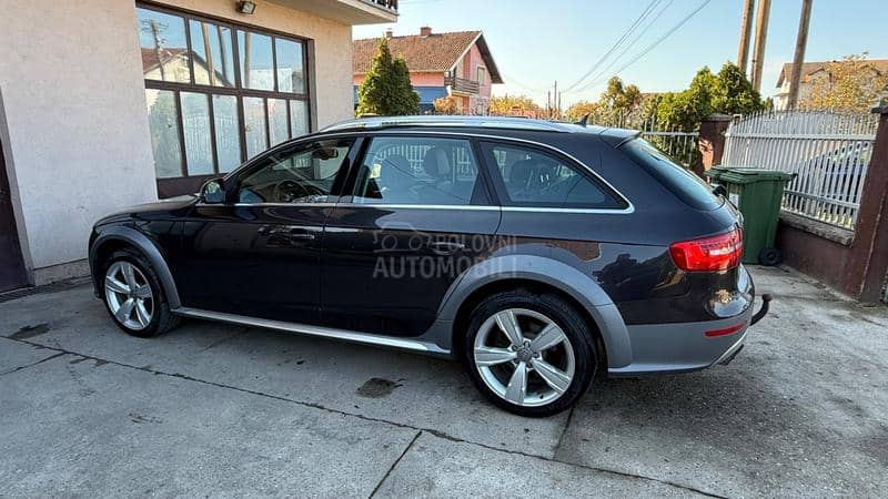 Audi A4 Allroad S tronic quattro