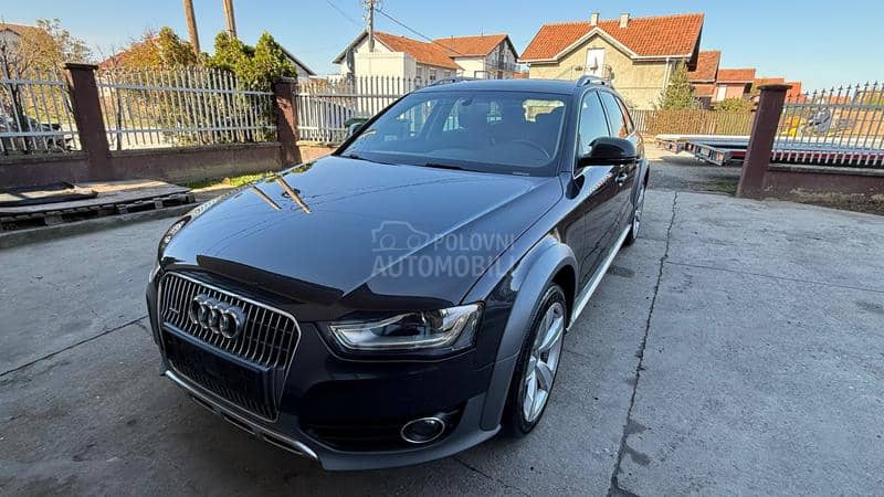 Audi A4 Allroad S tronic quattro