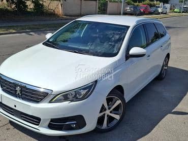 Peugeot 308 1.5HDI ALLURE-T O P
