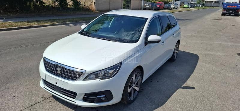 Peugeot 308 1.5HDI ALLURE-T O P