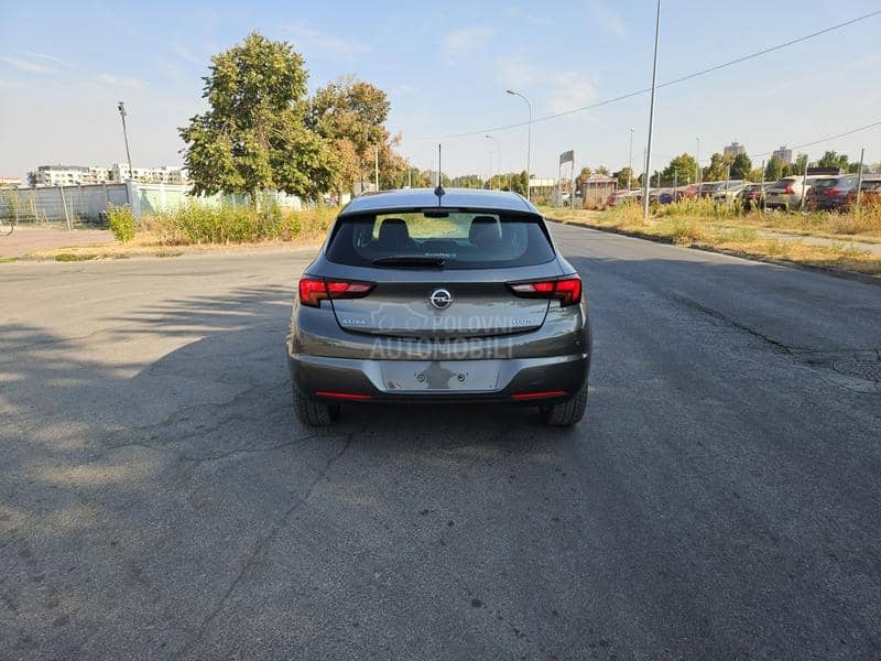 Opel Astra K 1.4 LED/ALU/NAV