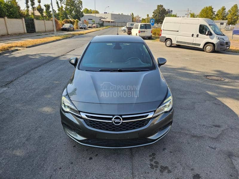 Opel Astra K 1.4 LED/ALU/NAV