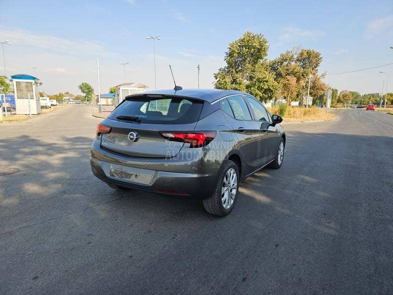 Opel Astra K 1.4 LED/ALU/NAV