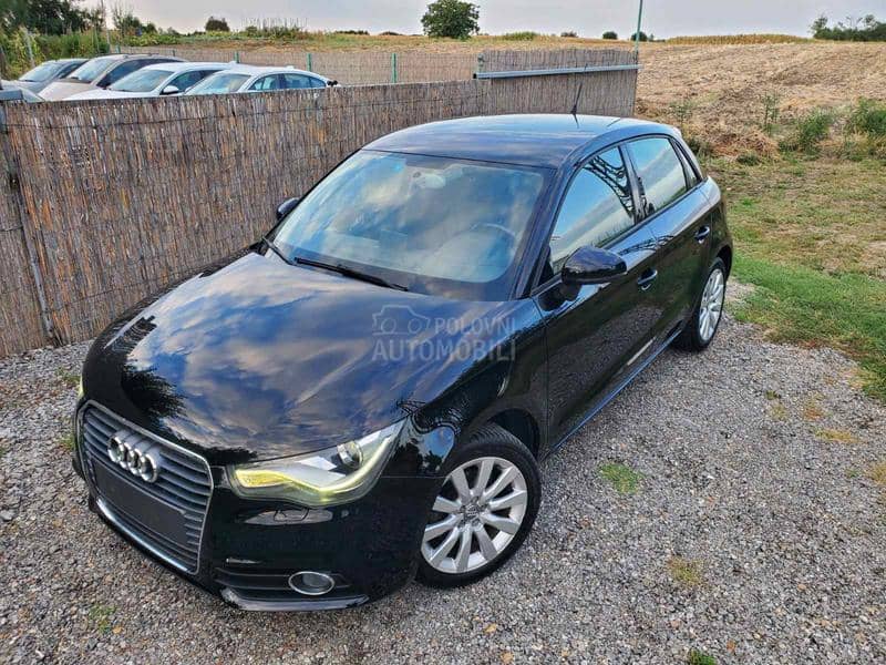 Audi A1 1.6TDI NAV/XSENO/LED