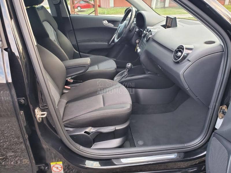 Audi A1 1.6TDI NAV/XSENO/LED