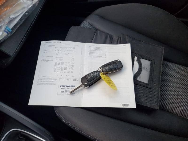 Audi A1 1.6TDI NAV/XSENO/LED