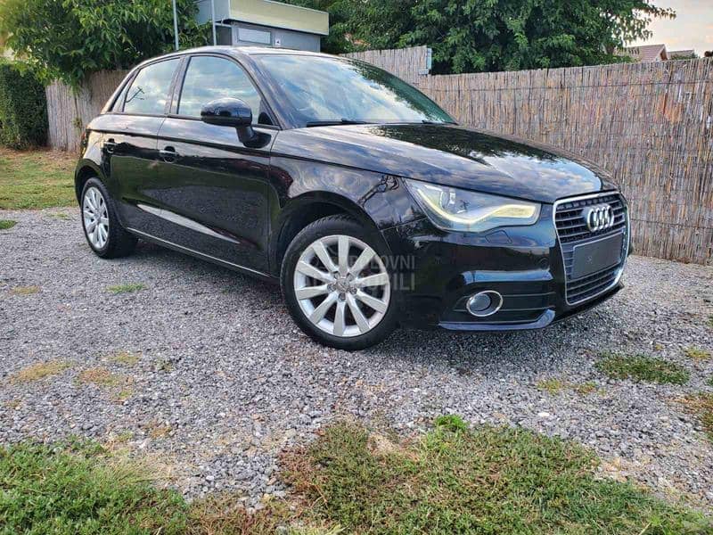 Audi A1 1.6TDI NAV/XSENO/LED
