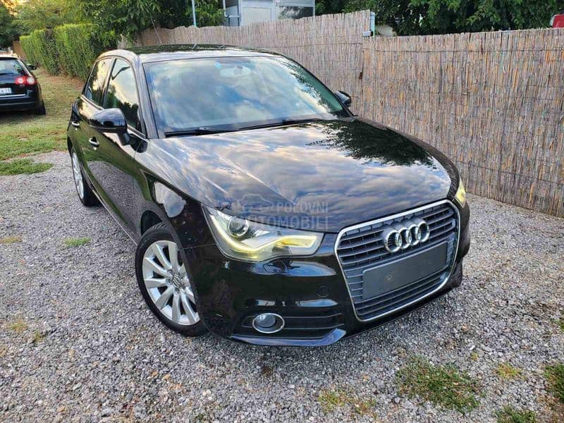 Audi A1 1.6TDI NAV/XSENO/LED