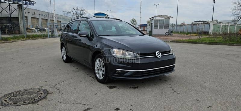 Volkswagen Golf 7 1.6TDI DSG/NAV/LED