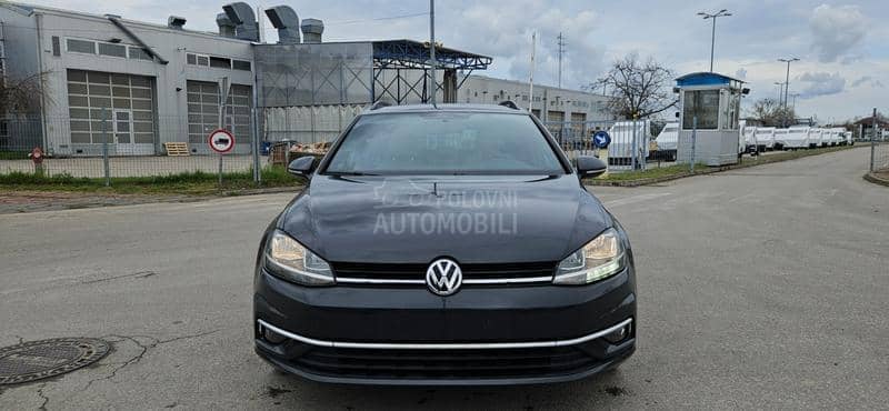 Volkswagen Golf 7 1.6TDI DSG/NAV/LED
