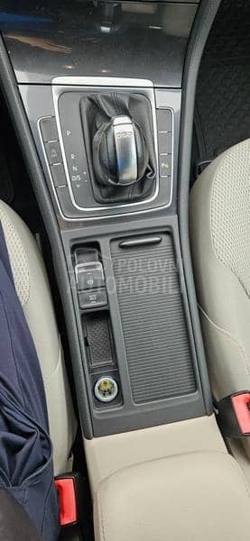 Volkswagen Golf 7 1.6TDI DSG/NAV/LED